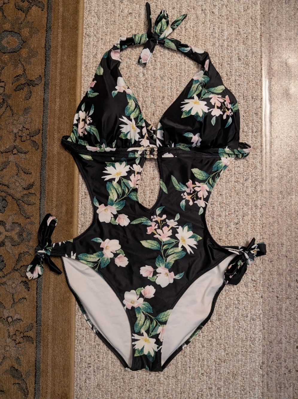 Women's Cut-out Monokini W Tie Back And Sides, Black Floral, Size L